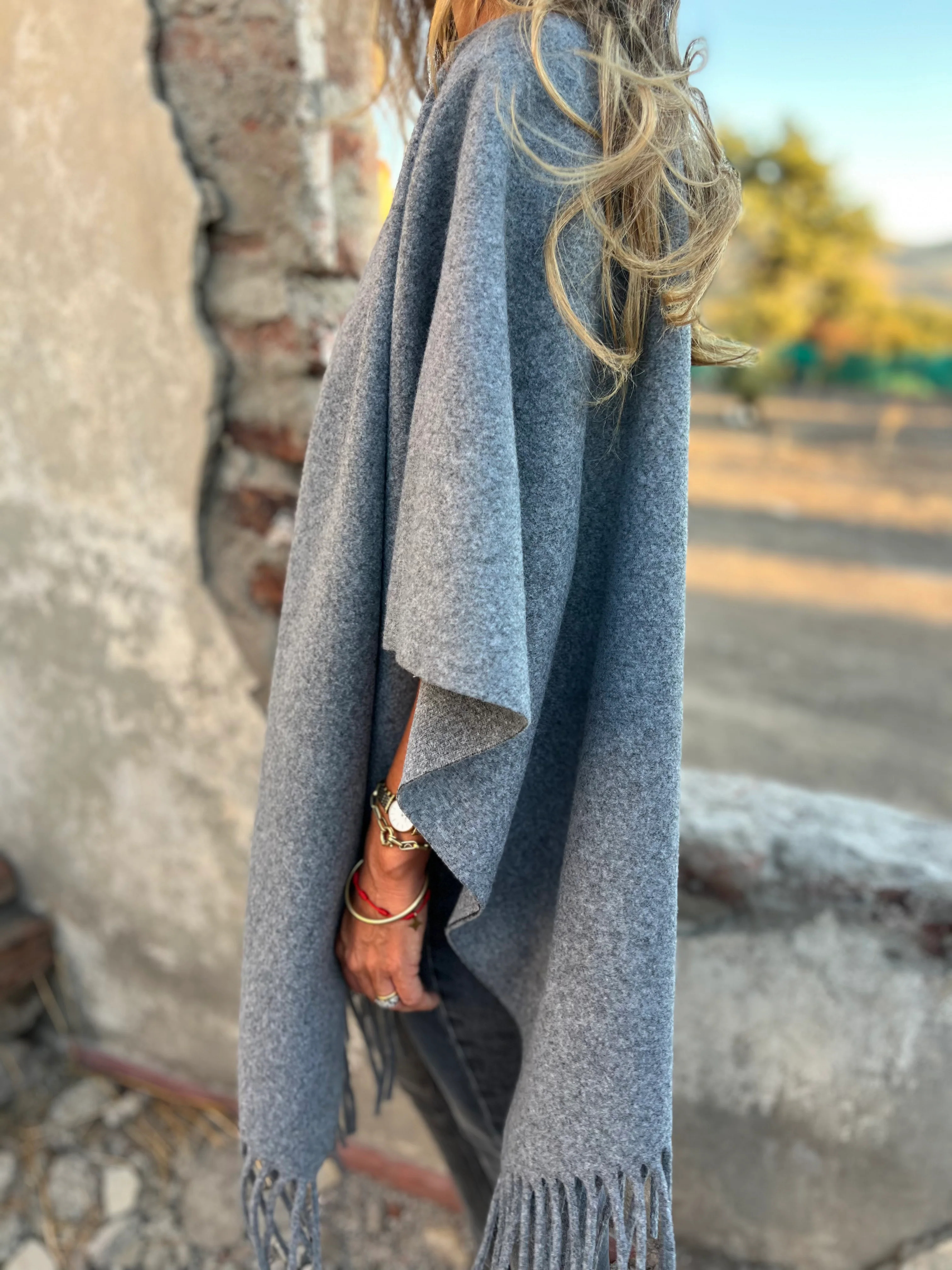 CLEARANCE SALE🔥 Soft Wool Blend Fringe Poncho