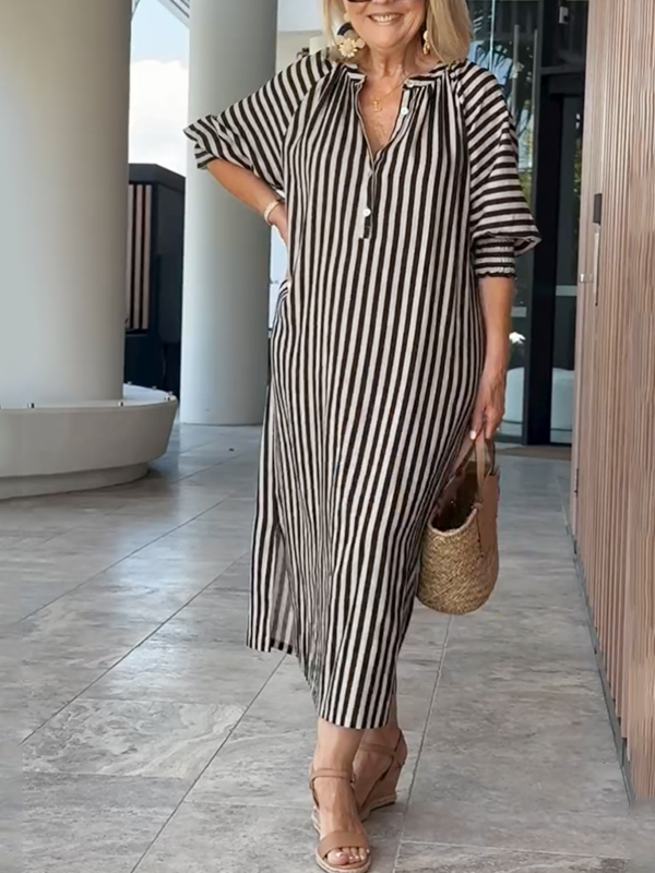 New🔥 Striped Buttoned Vacation Dress