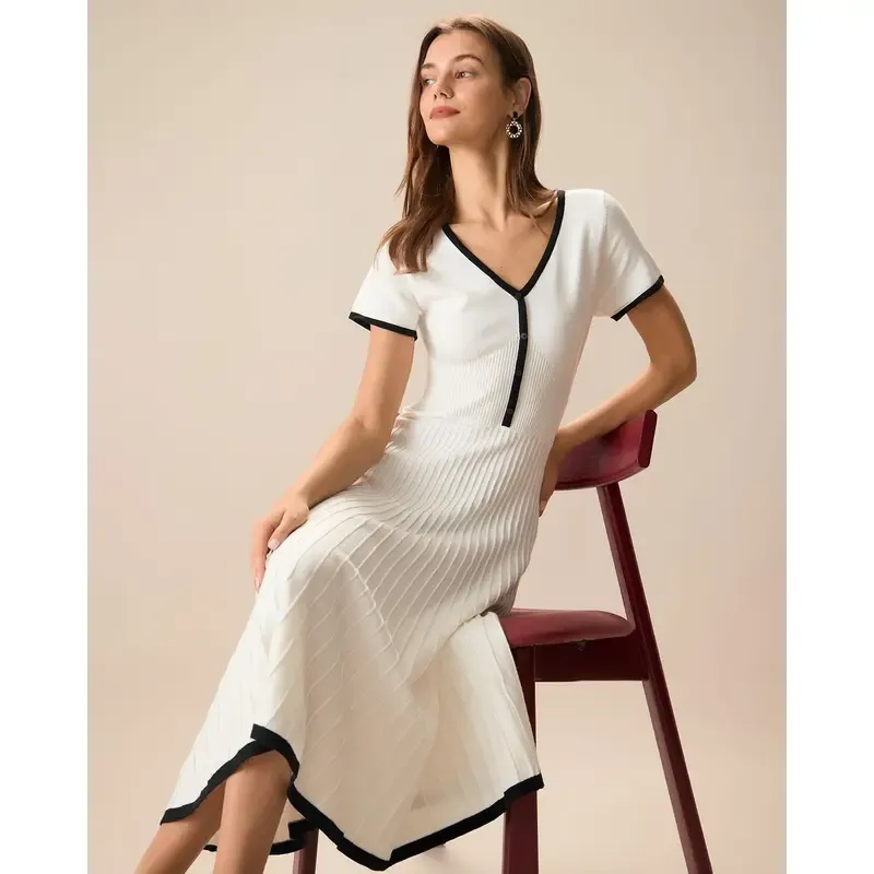 Women's White Contrasting Sweater Midi Dress