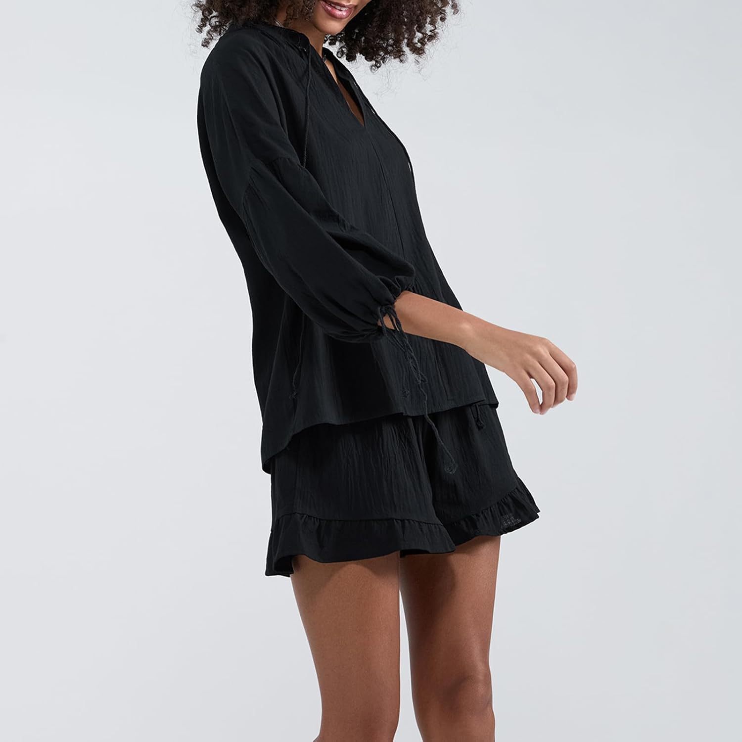 Linen Shorts Sets Women 2 Piece Outfits Long Sleeve Tie Front Tops and Ruffled Boxer Shorts Matching Lounge Sets