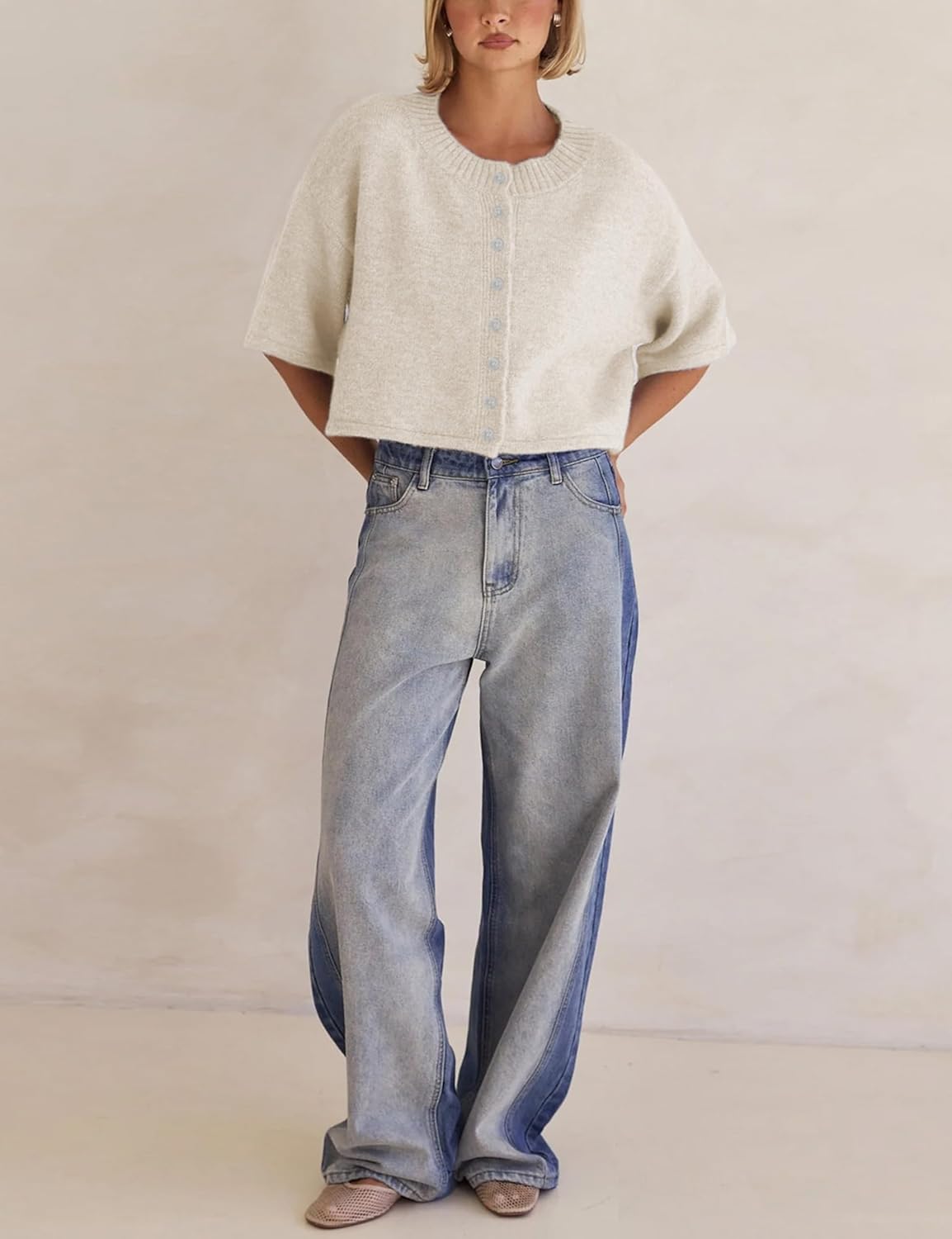 Lightweight Cropped Button Cardigan