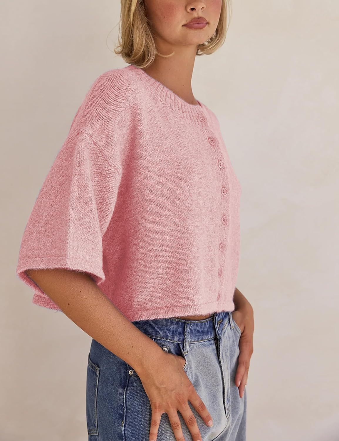 Lightweight Cropped Button Cardigan