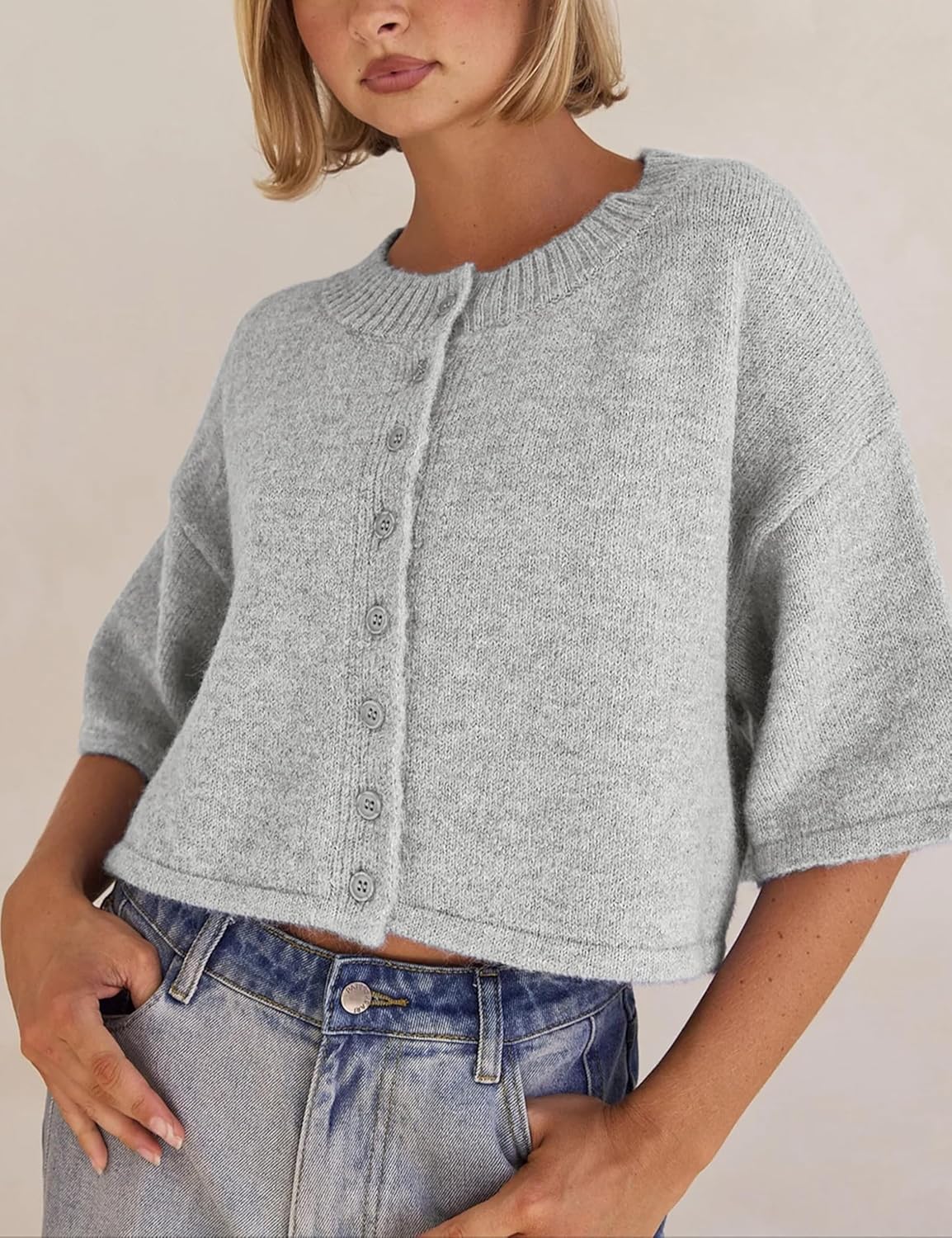 Lightweight Cropped Button Cardigan