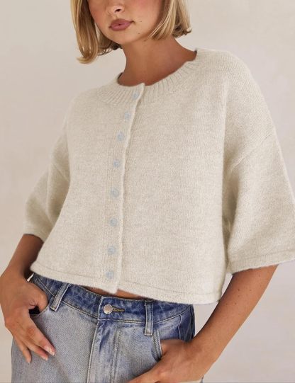 Lightweight Cropped Button Cardigan