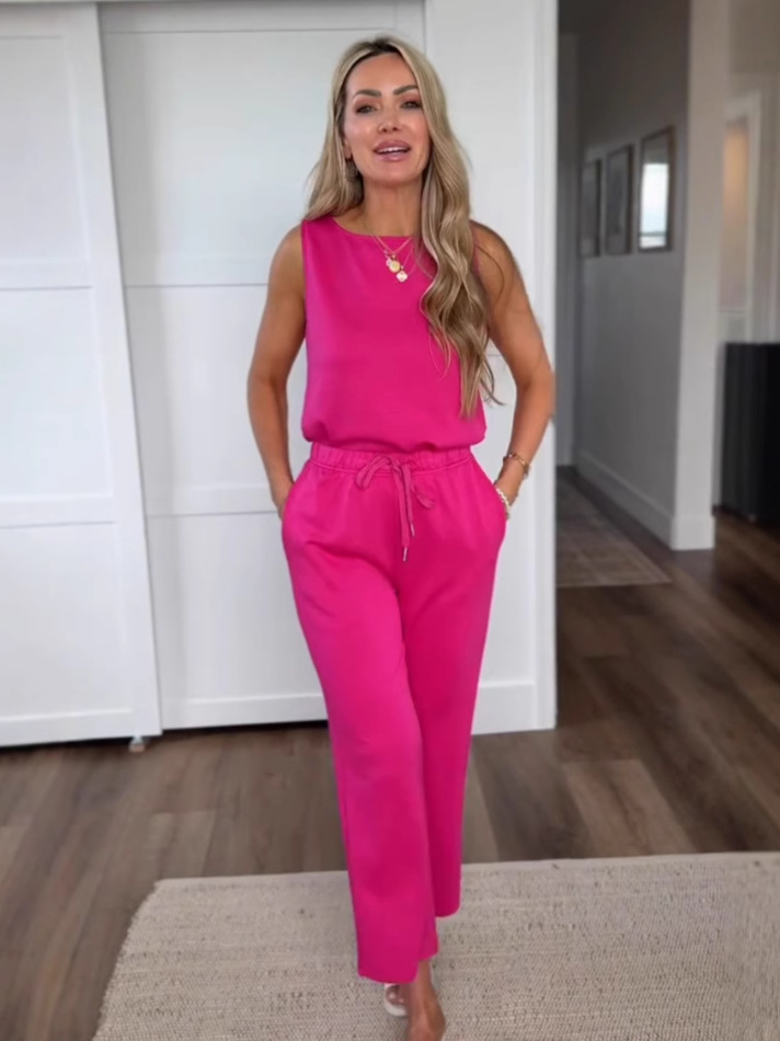 ??DSICOUNT SALES??-Women��s Sleeveless Button 2-Piece set with Pockets