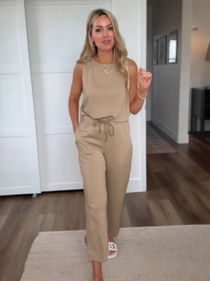 ??DSICOUNT SALES??-Women��s Sleeveless Button 2-Piece set with Pockets