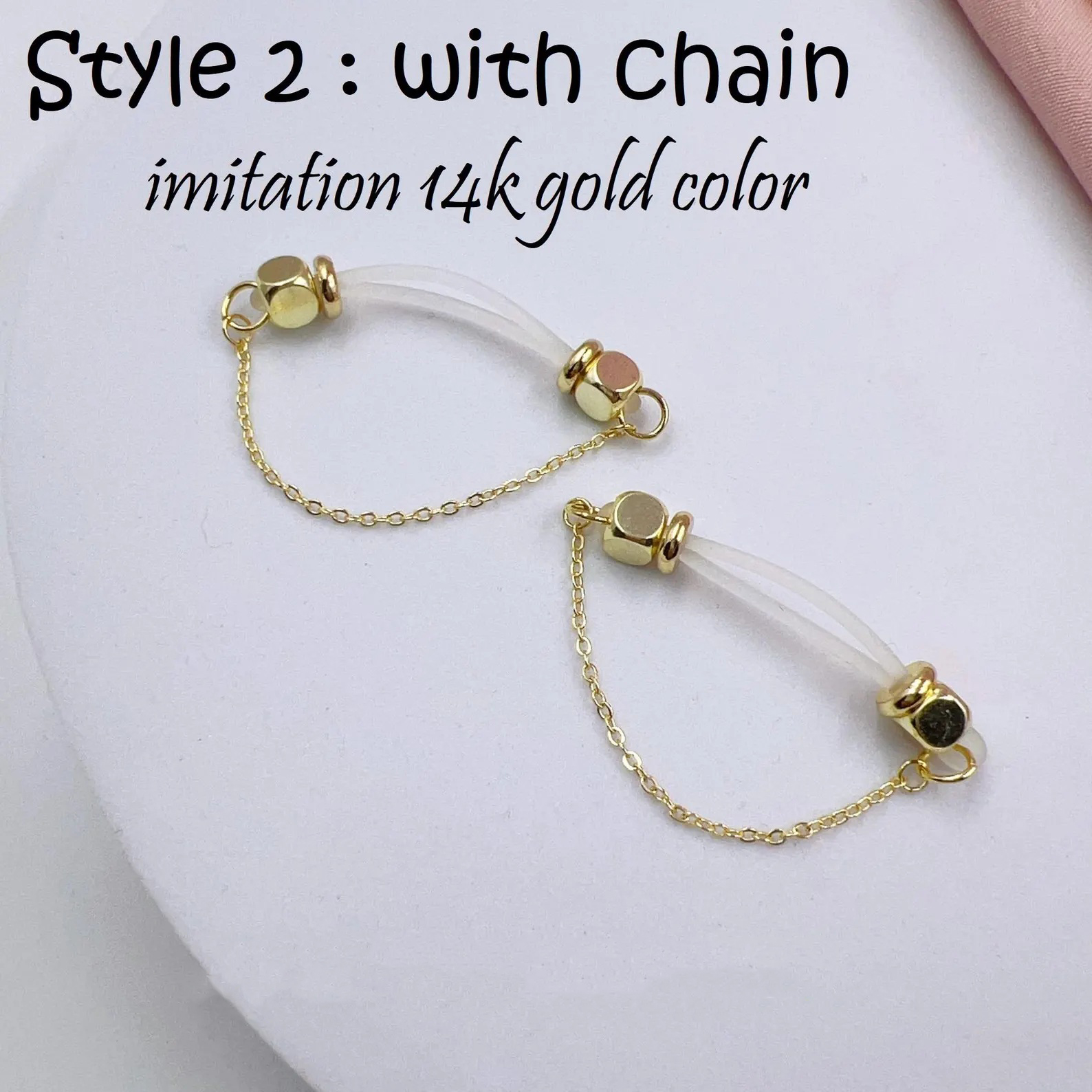 Nipple clamps with chain