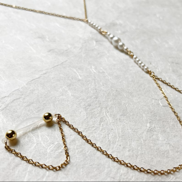 Gold Pearl Chain Faux Nipple Piercing