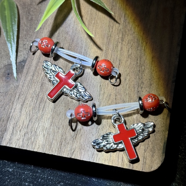 Red Angel Wing Cross Non-Piercing Nipple Clamp
