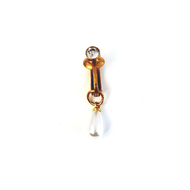 Adjustable pearl navel clip