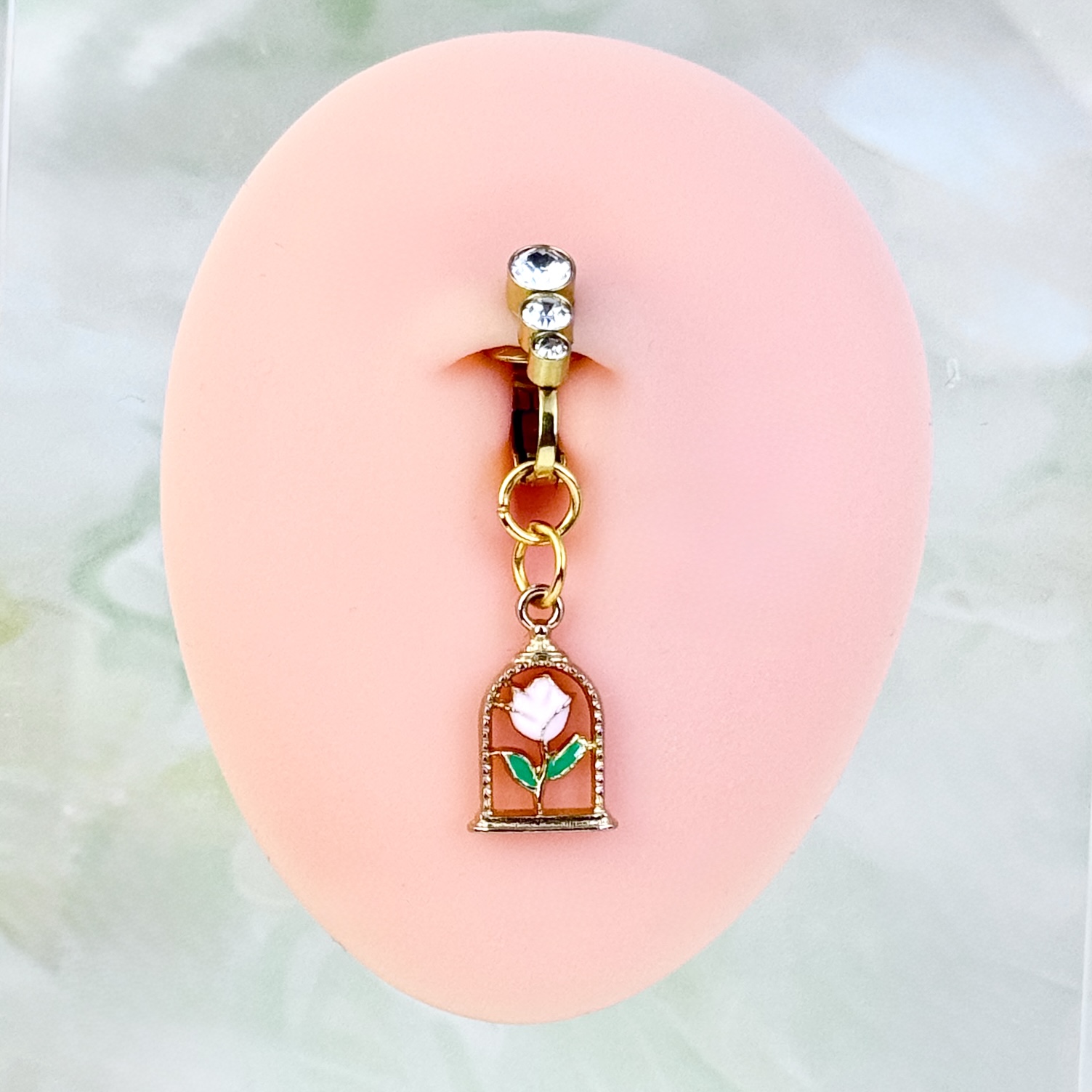 The symbolic meaning of navel jewelry
