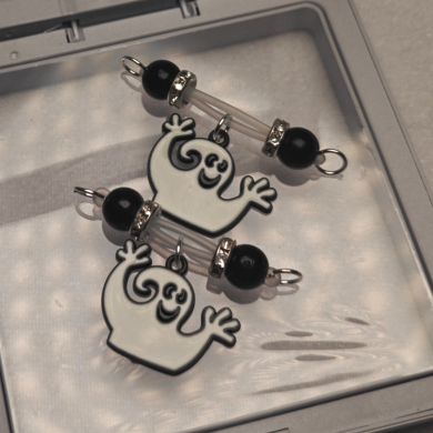 Spooky Seduction Clips