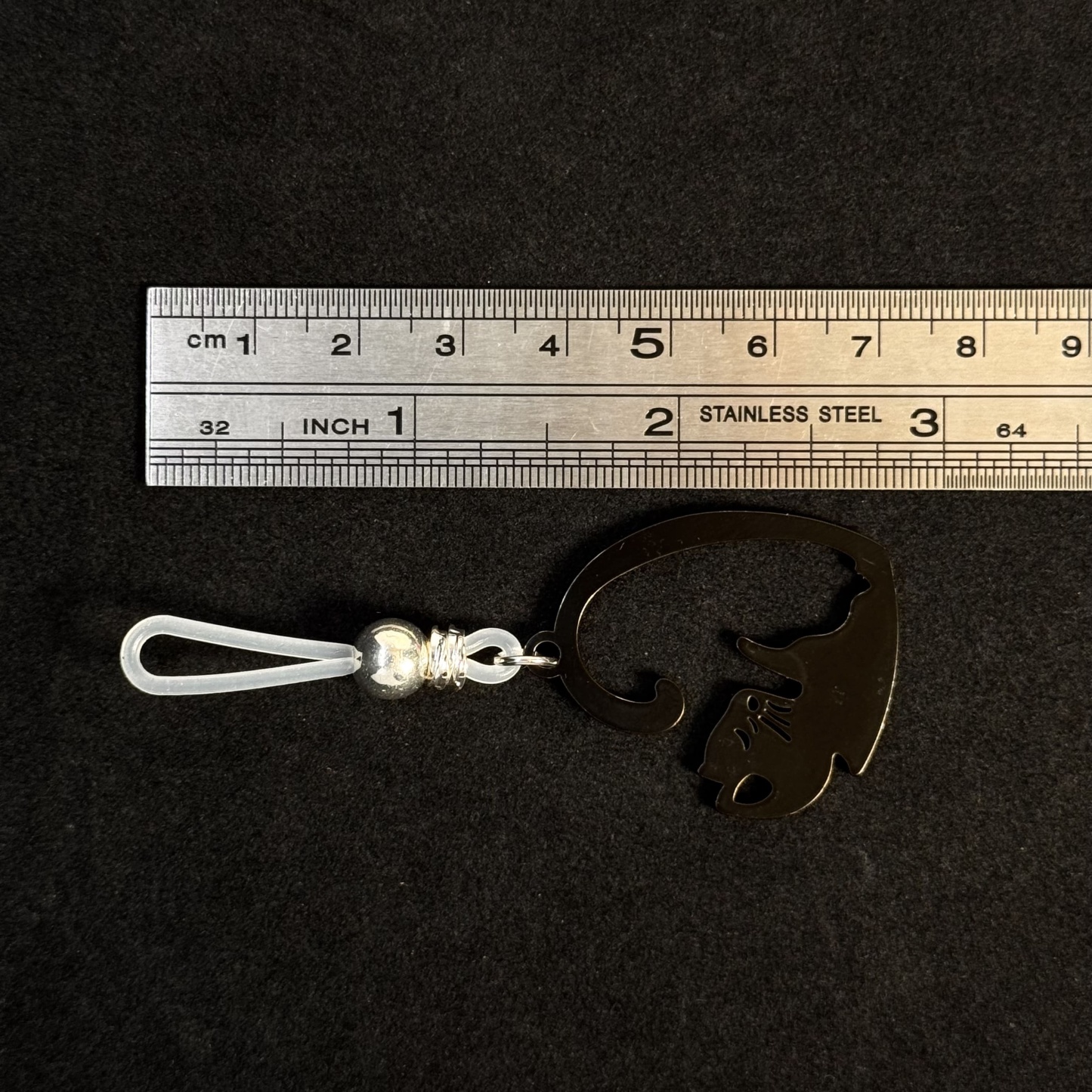 Heart-shaped cat couple nipple clamps