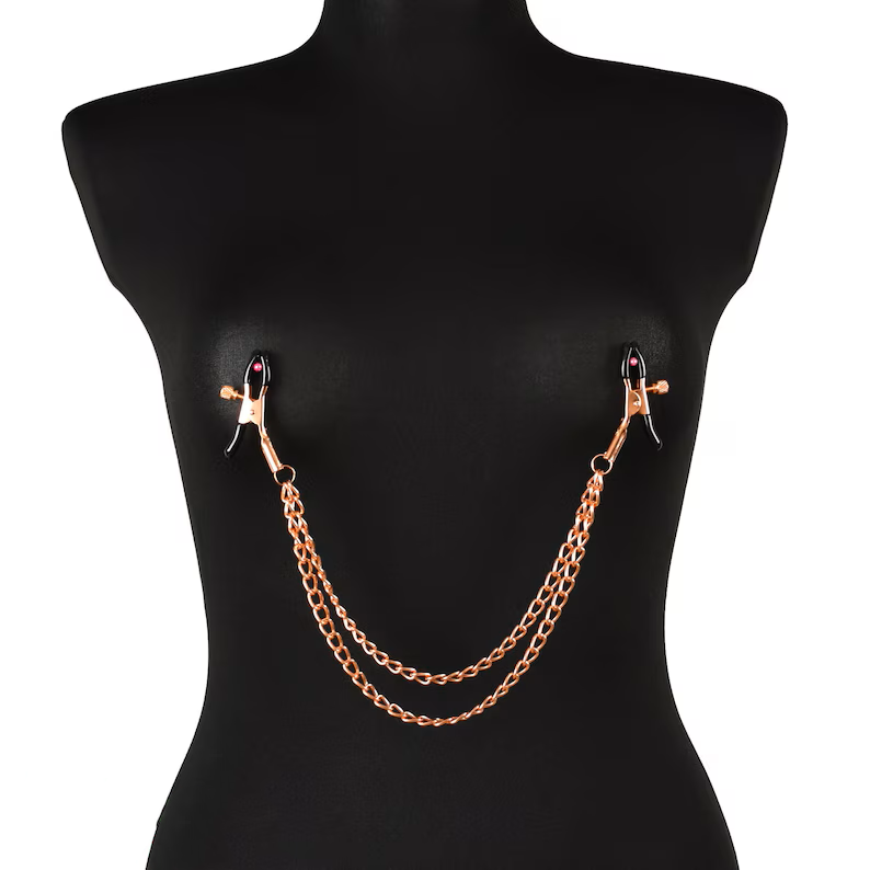 Nipple clamps with chain