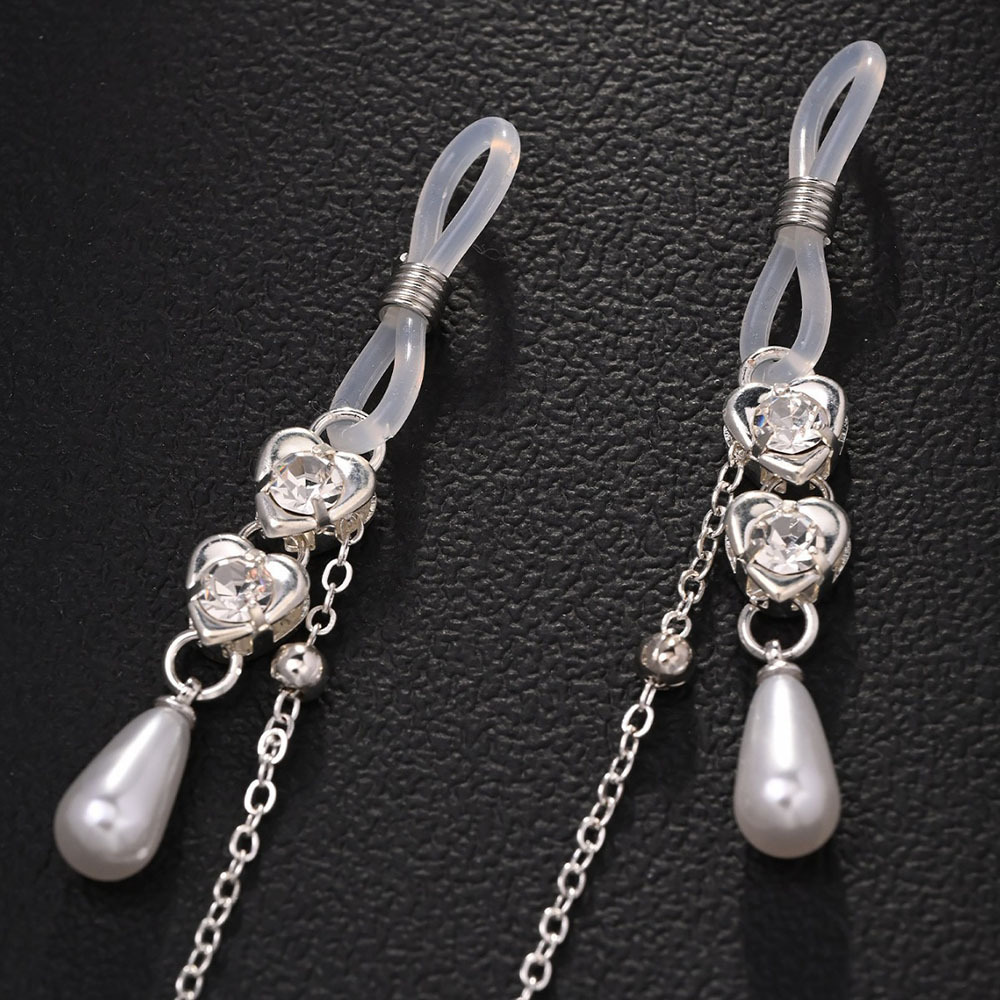 Pearl pendant nipple chain