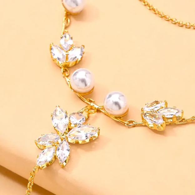 Double-layer tassel back chain