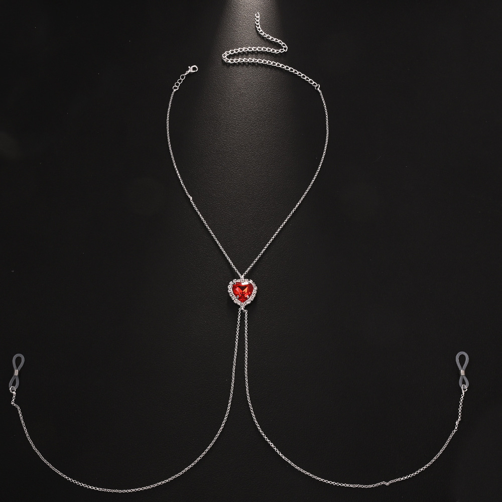High-end pure heart diamond necklace