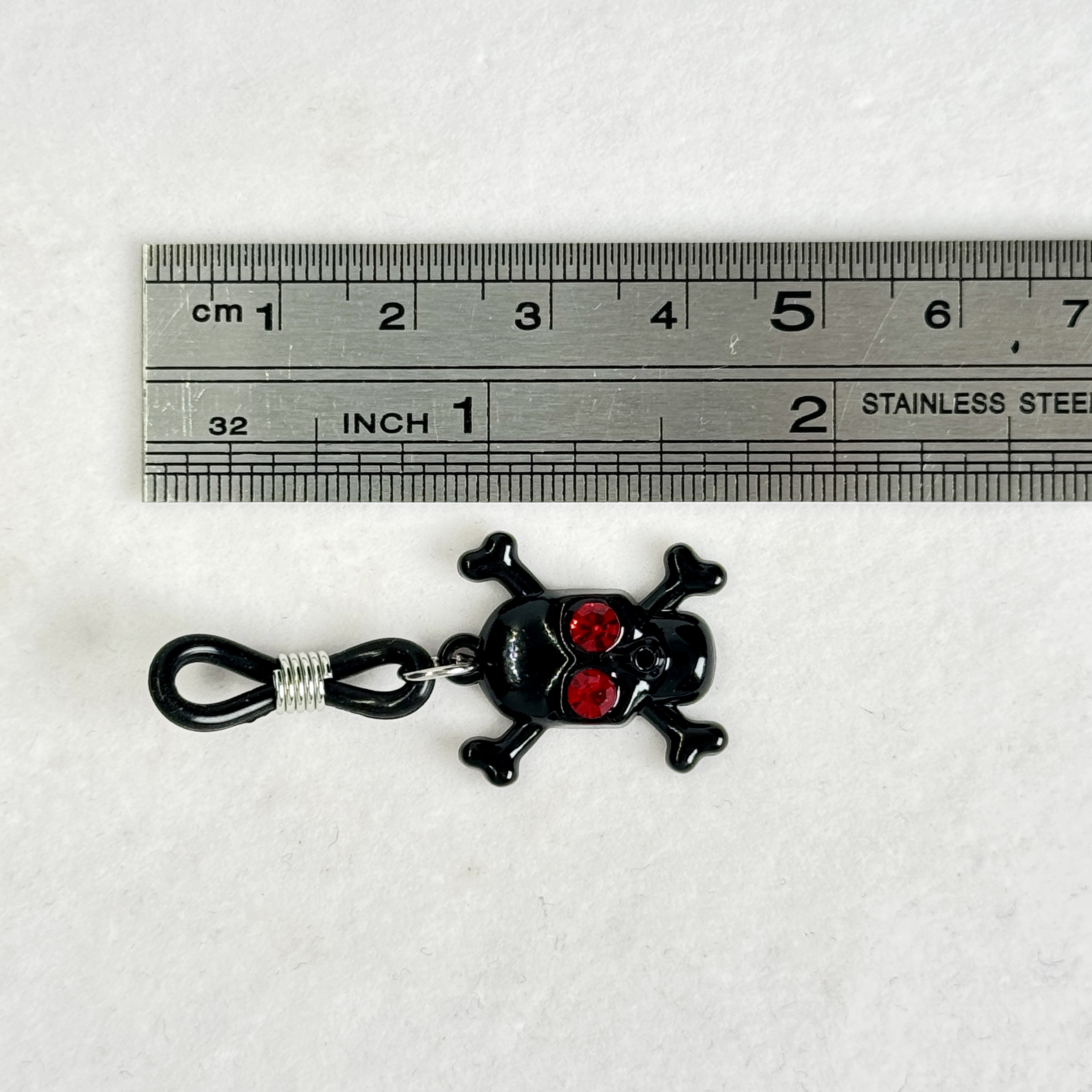 Dark Skull Non-Piercing Nipple Clamp