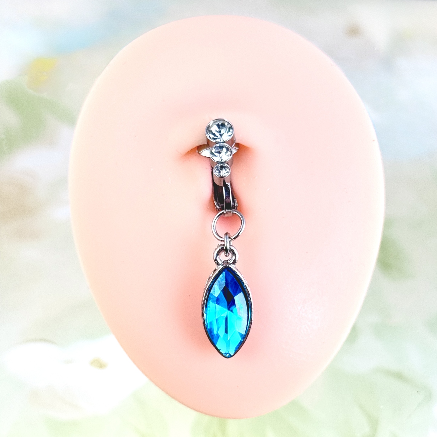 Luna Sapphire Marquise Navel Clip™