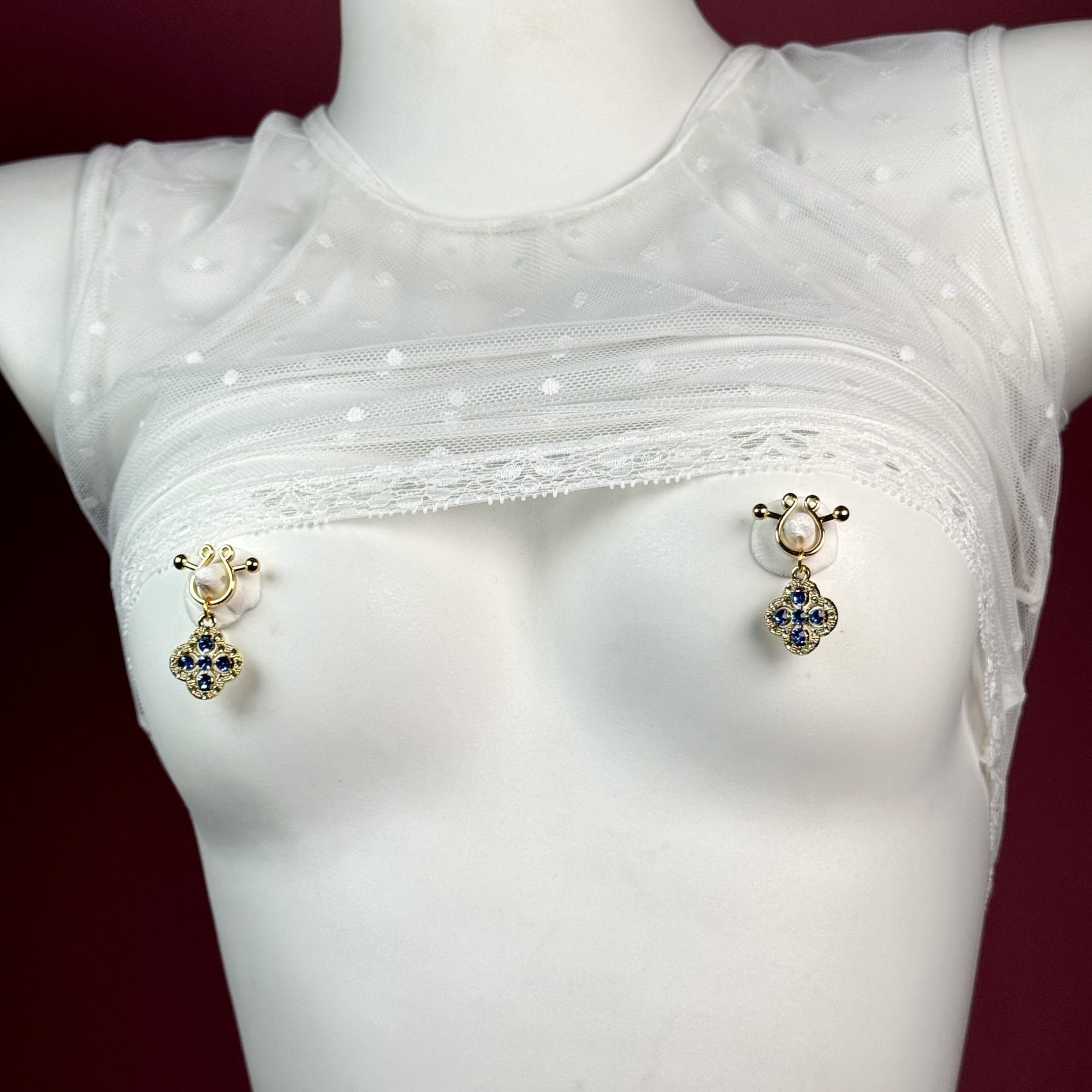 Sapphire Clover Nipple Clamps