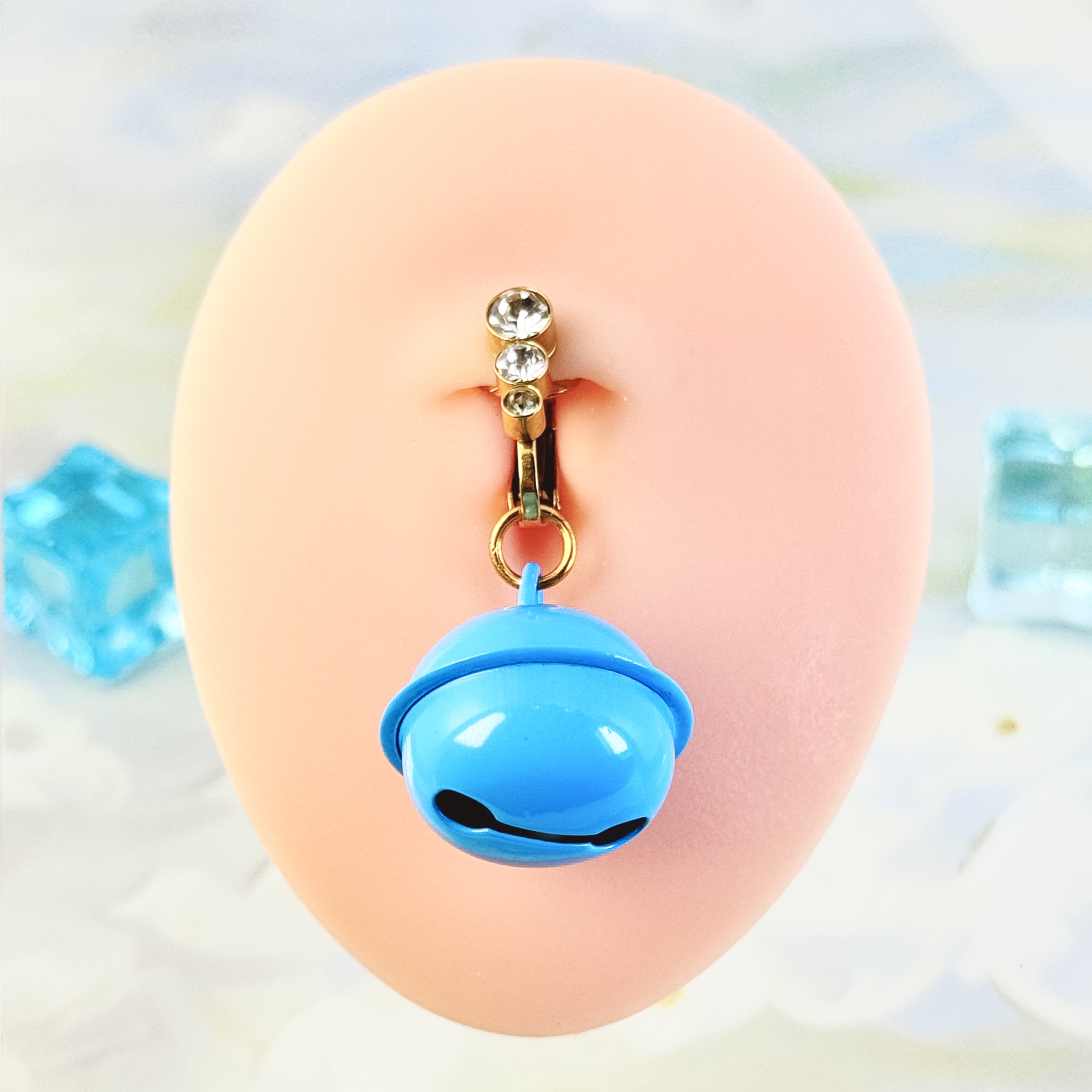 Luna Blue Bell Navel Clip™