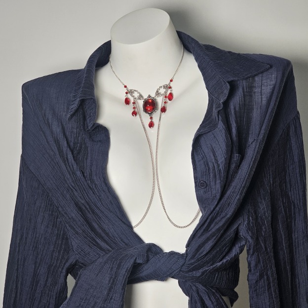 Sexy ruby ​​nipple chain