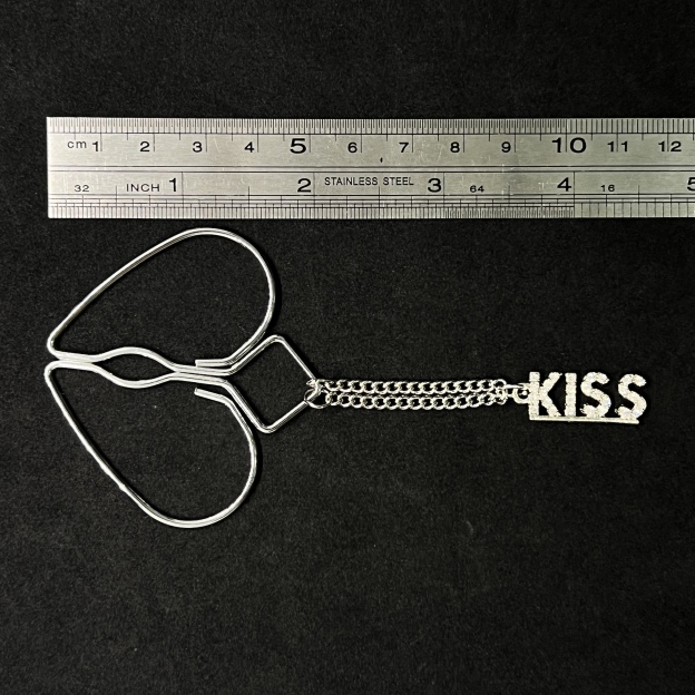 Bold KISS Men’s Nipple Jewelry