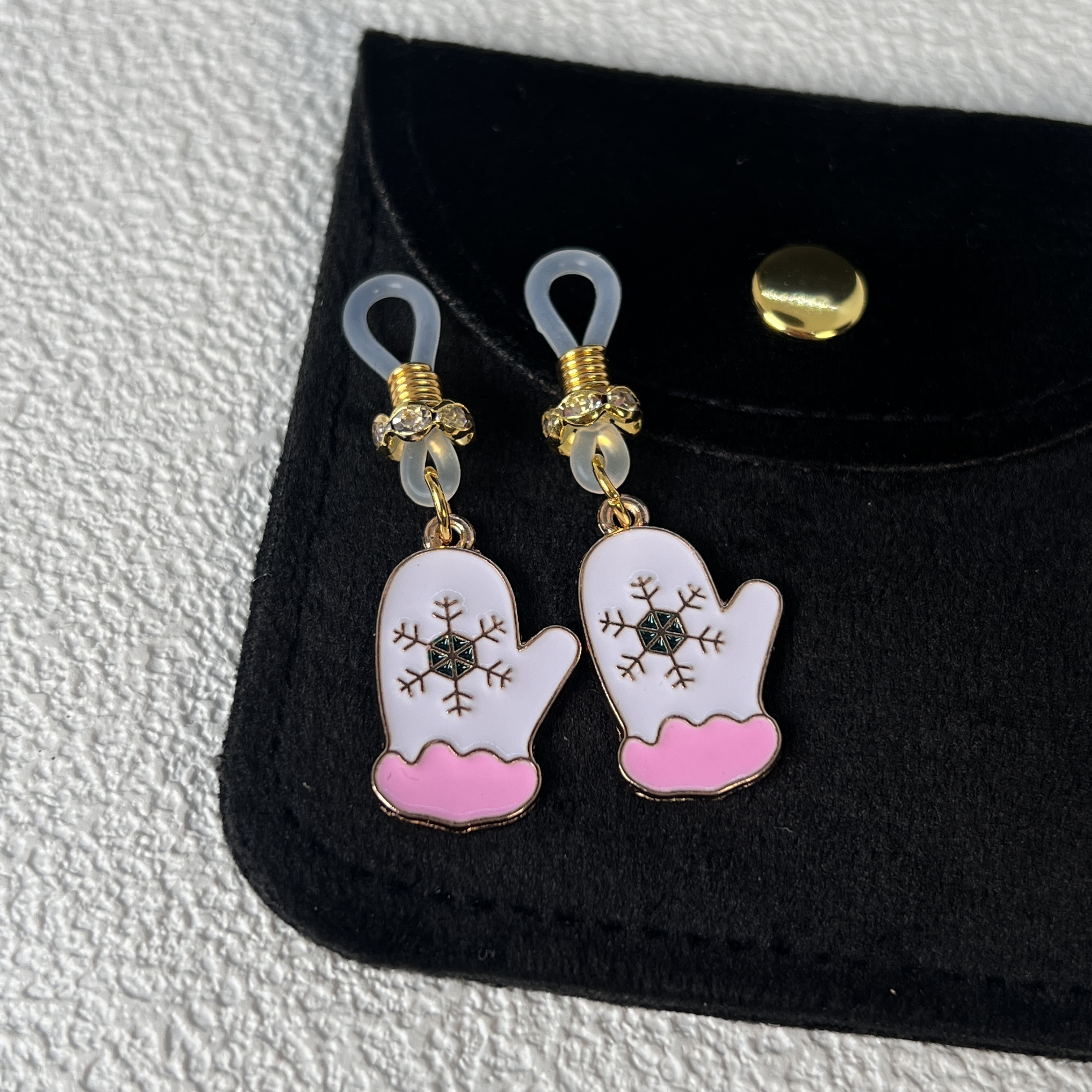 Pink Glove Spark Clamp