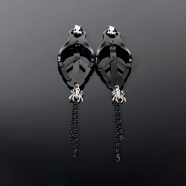 Venom Chain Spider Clamps