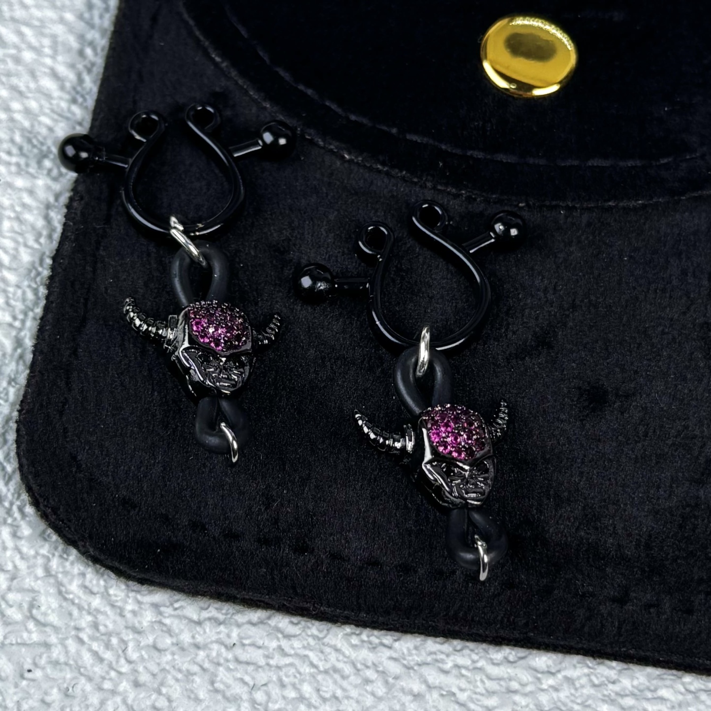 Control & Play Chain Clips