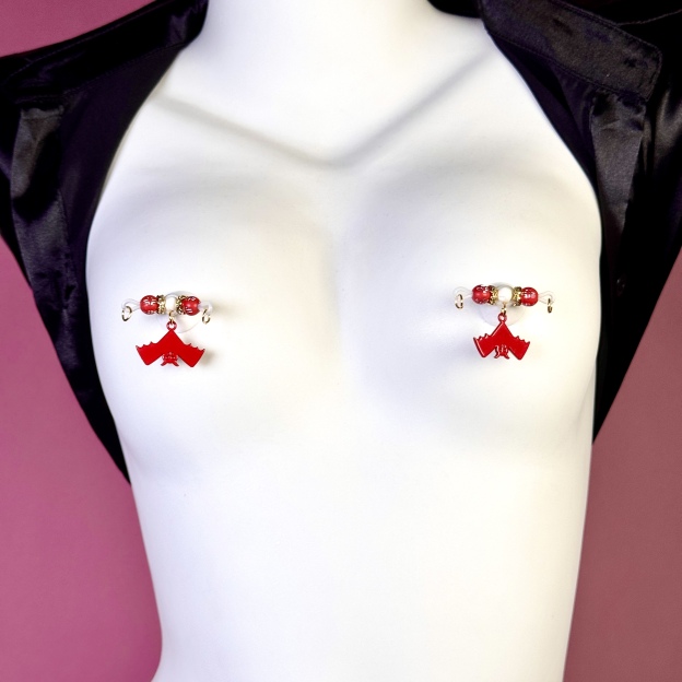 Vampire Bat Non-Piercing Nipple Clamp