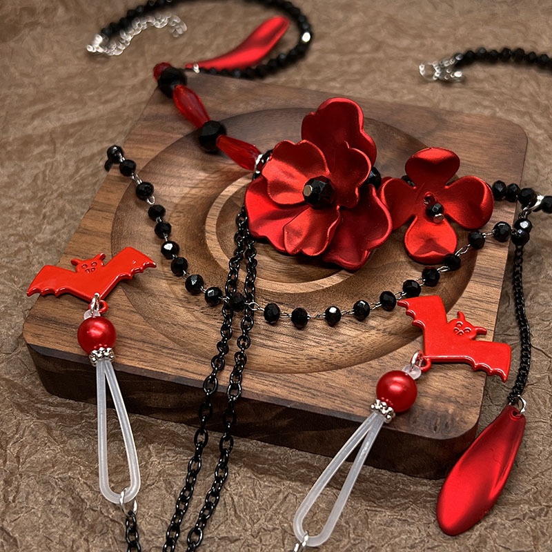 Scarlet Bloom Set 💋