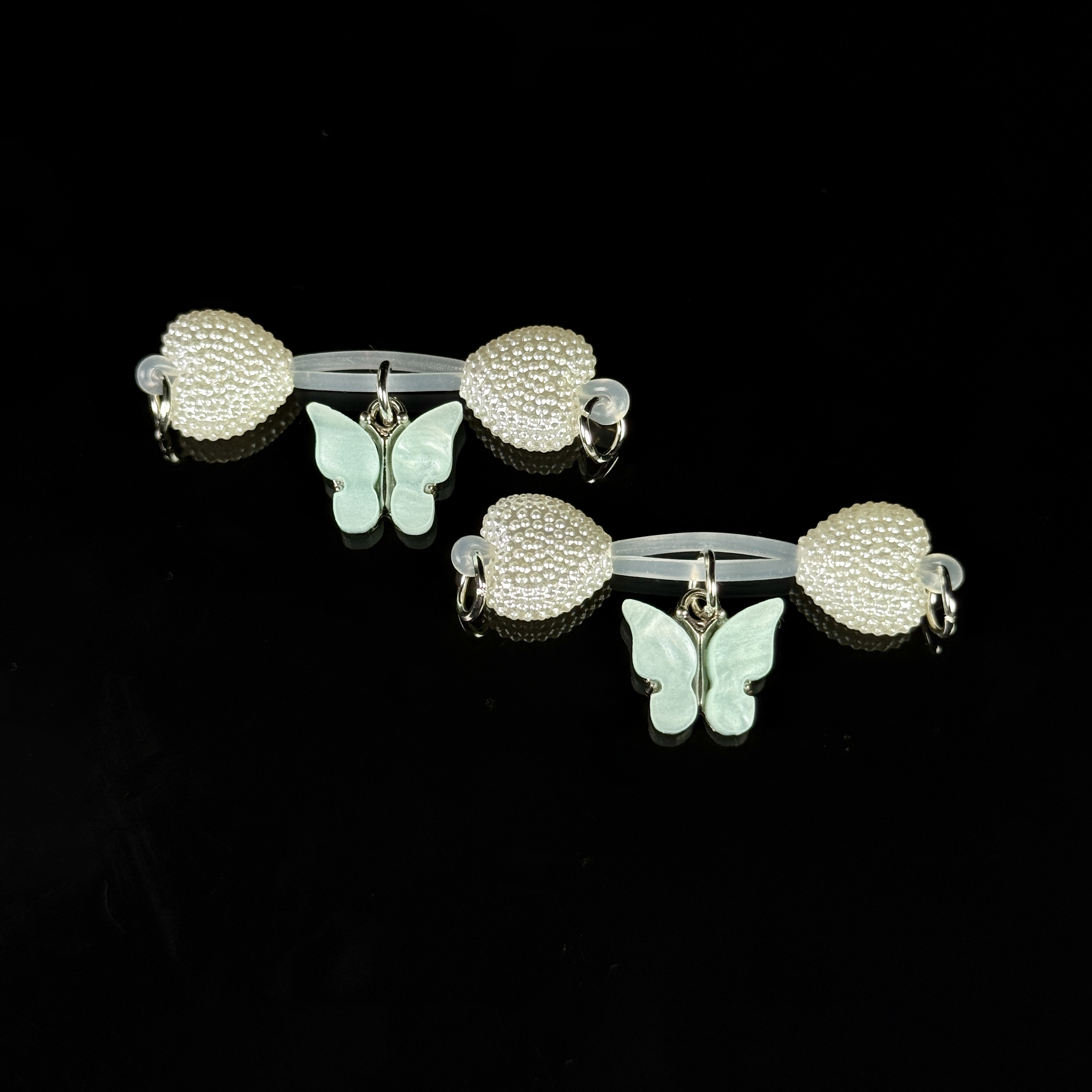 nipple clamps made of pearl powder
