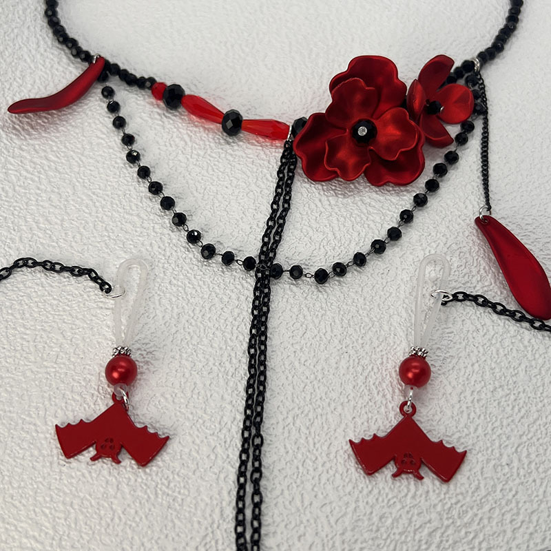 Scarlet Bloom Set 💋