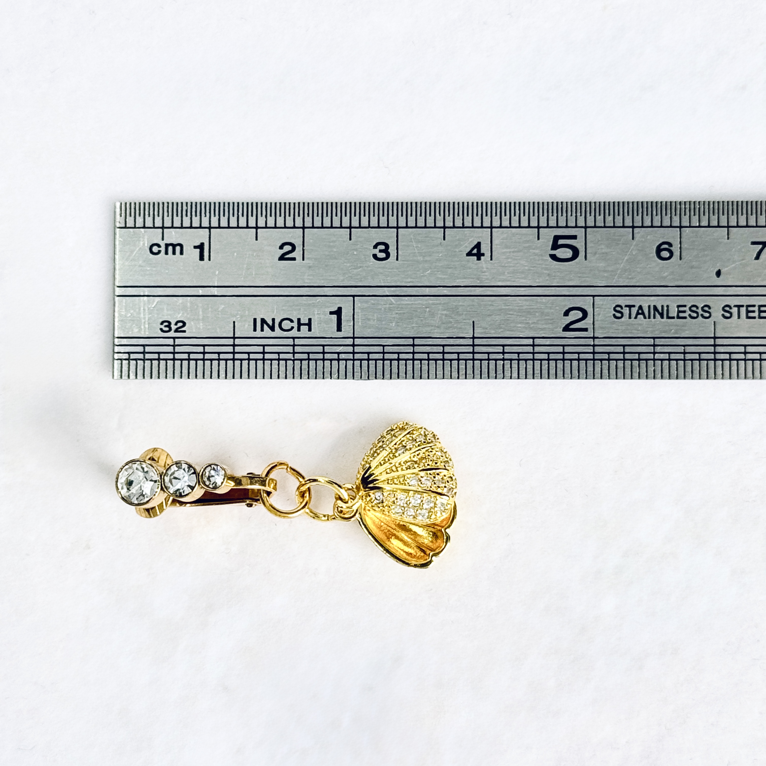 Golden Seashell Faux Belly Button Ring