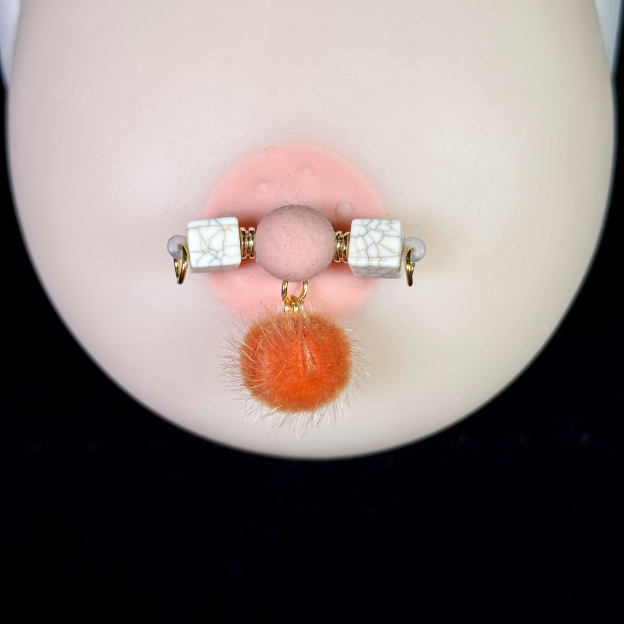 Clementine Charm Nipple Clip
