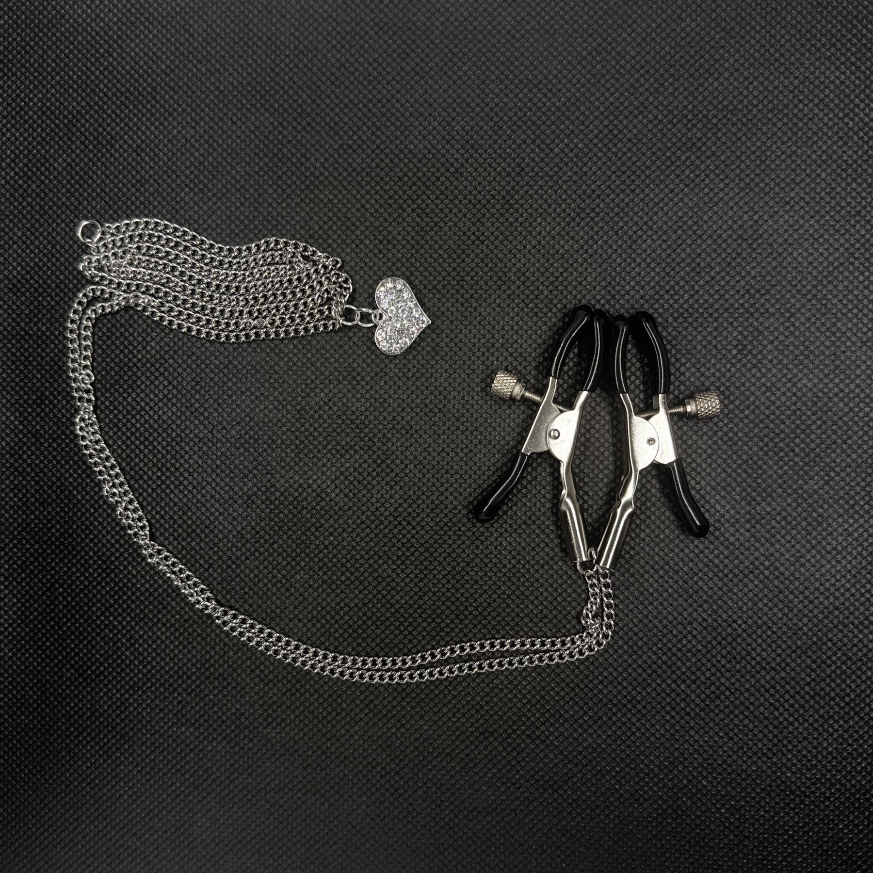 Clip-on nipple chain