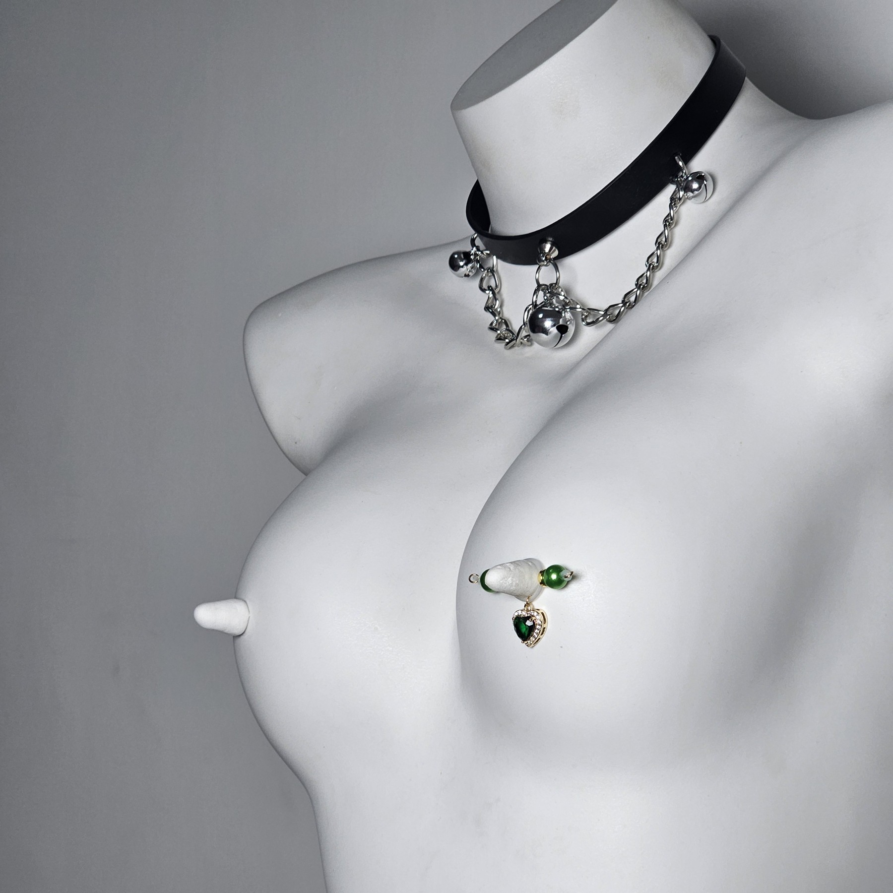 Green crystal + green gemstone