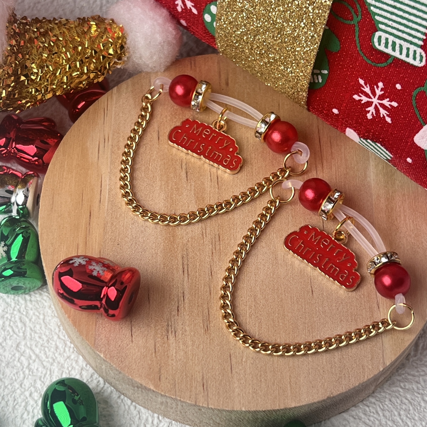 Noble Ruby Emblem Clips