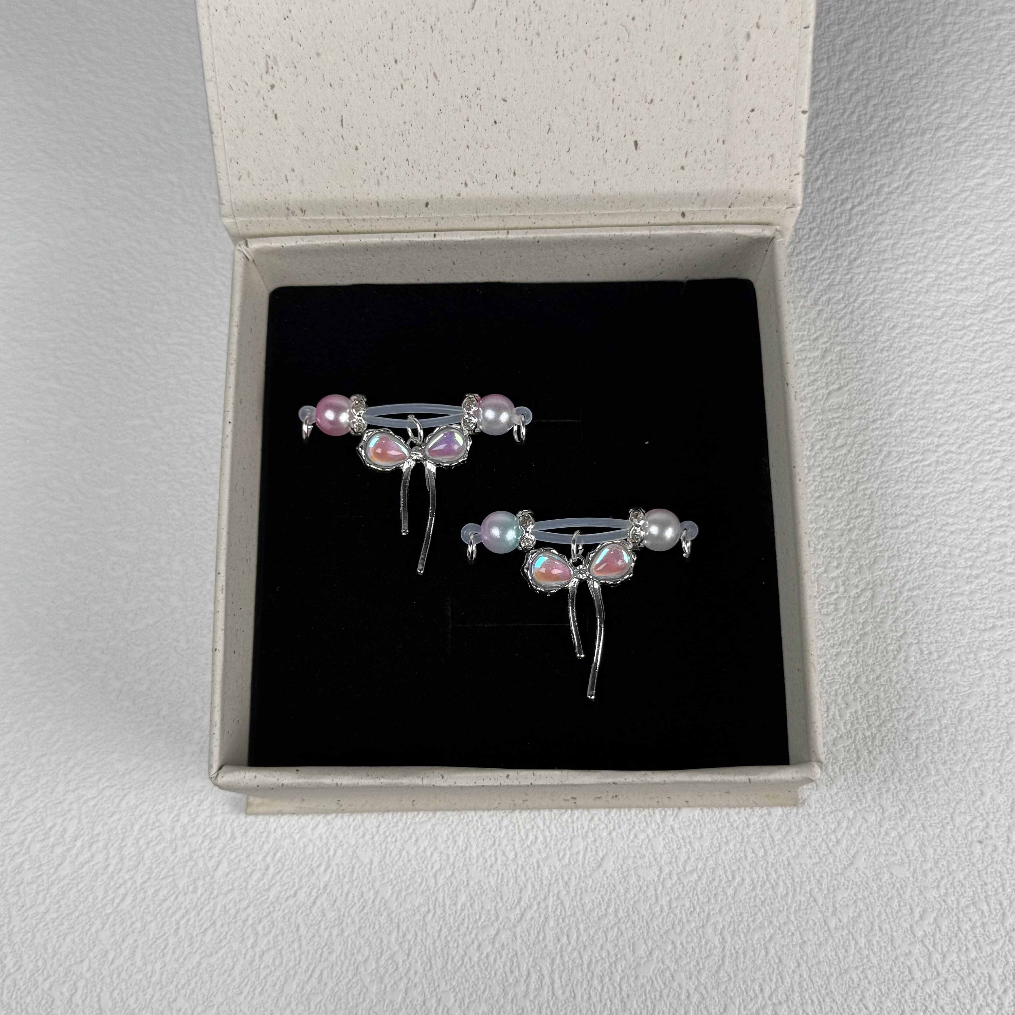 Ribbon Kiss Nipple Clamps