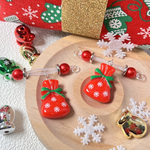 CandySack™ Red Pearl Clips