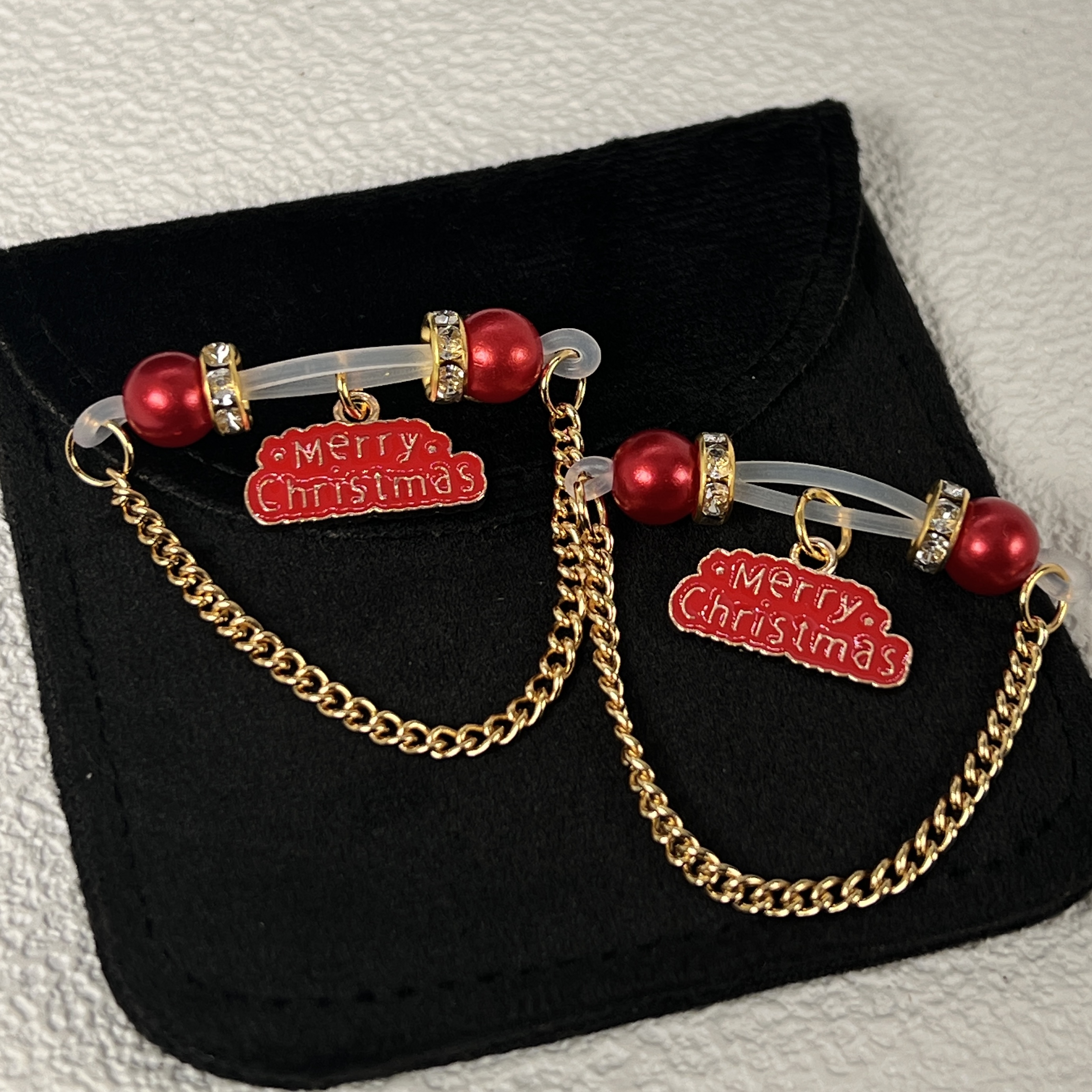 Noble Ruby Emblem Clips