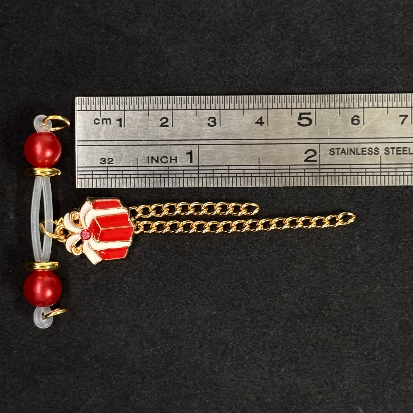 Gilded Gift Box Red Pearl Charm