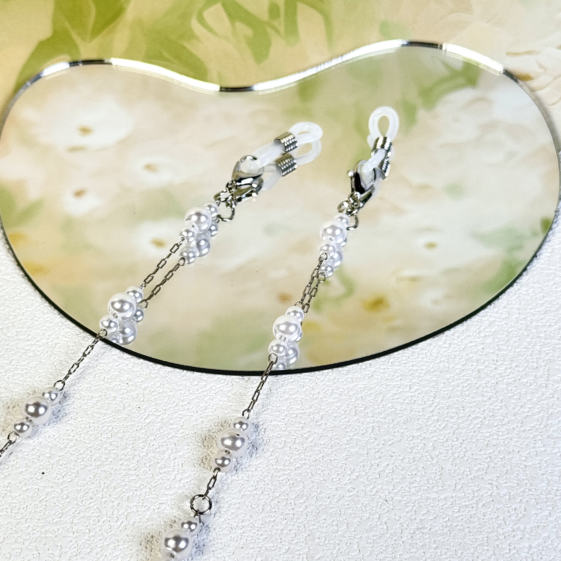 Great-Grandma's Pearl Chain