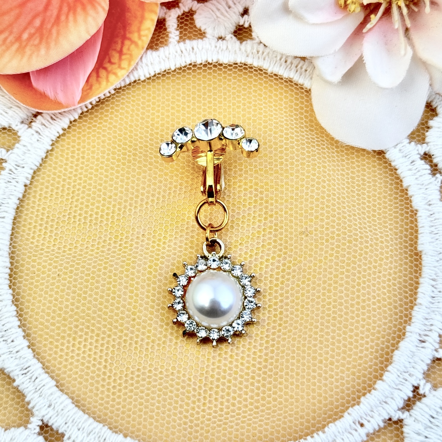 Pearl Sun Goddess Belly Clip