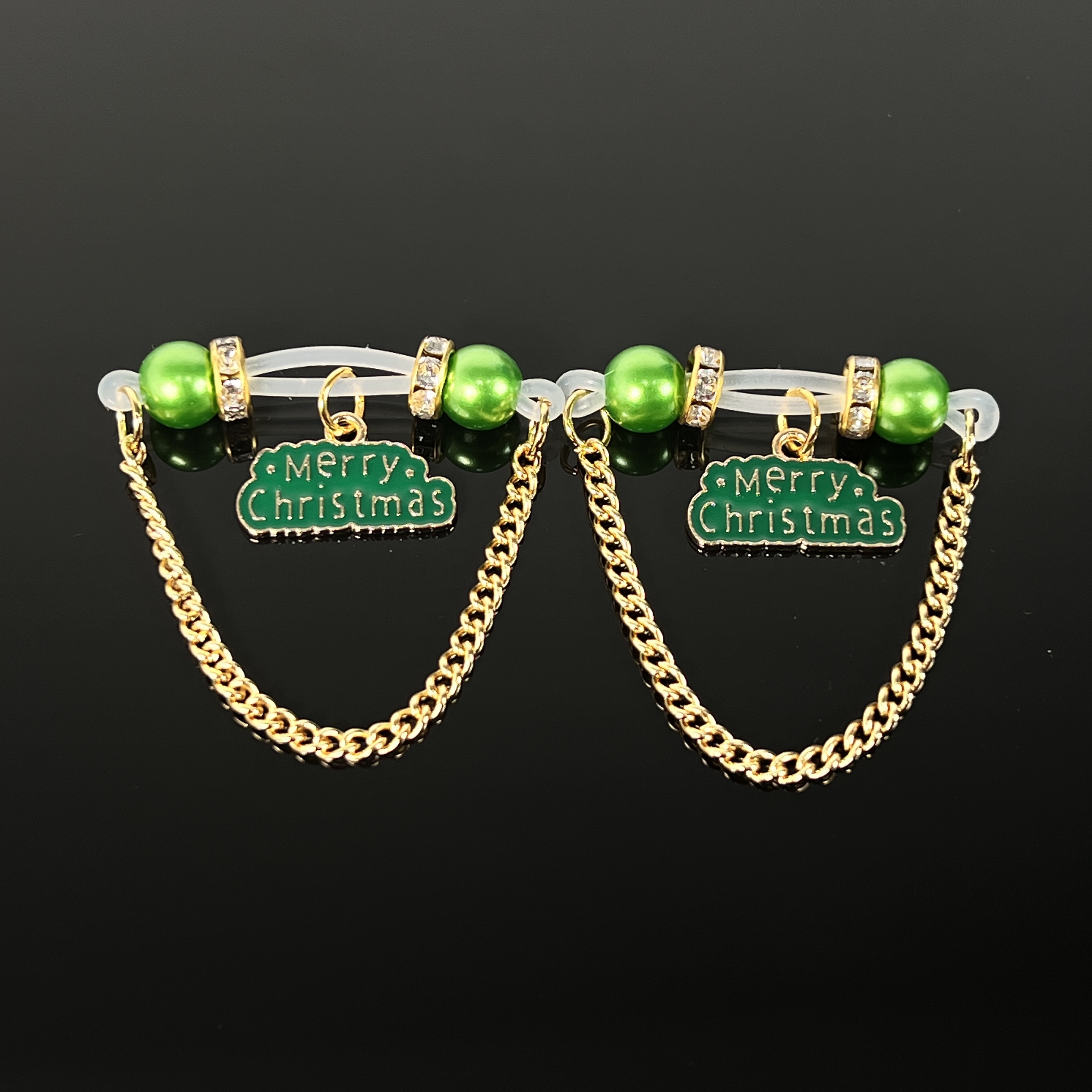 Snowy Evergreen Clips