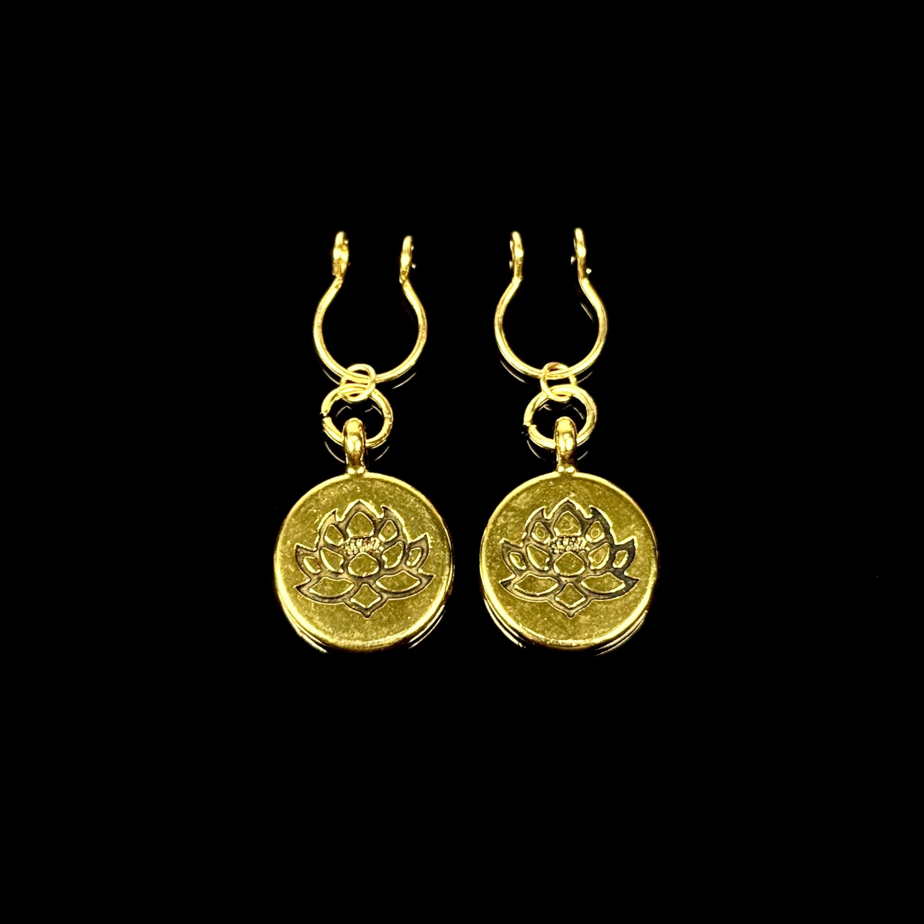 Luxe Gold Plate Male Clamps