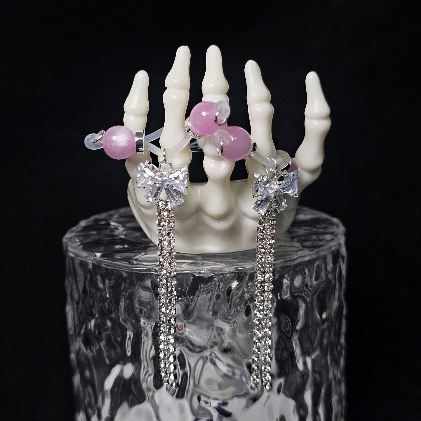 Adjustable crystal chain