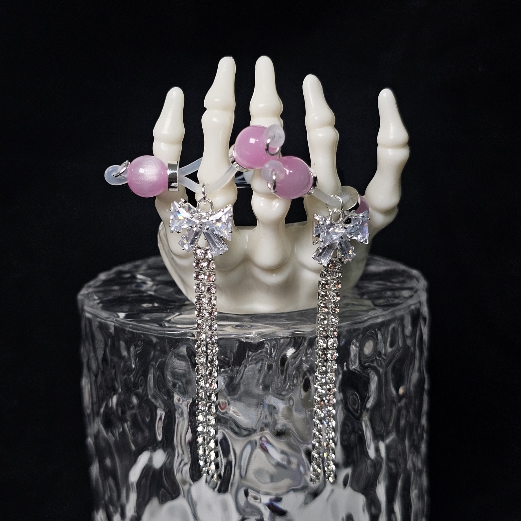 Adjustable crystal chain