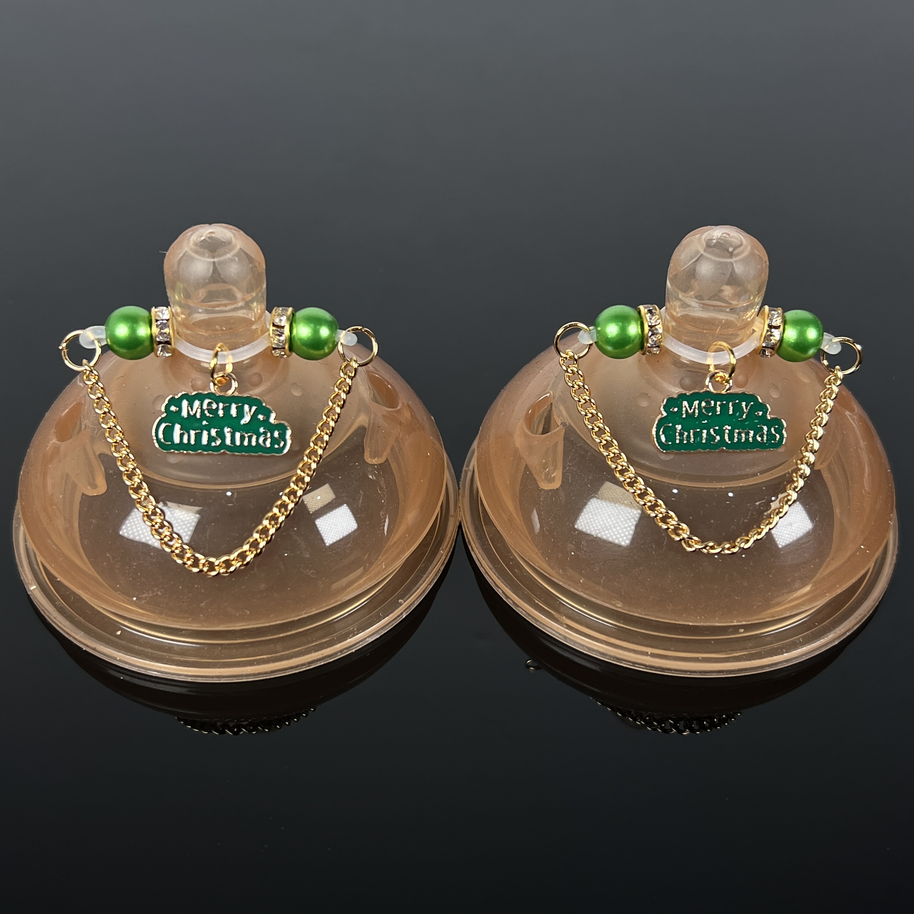 Snowy Evergreen Clips